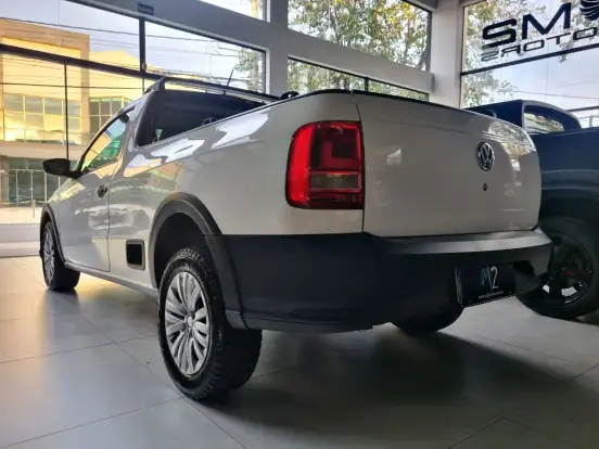 VOLKSWAGEN-SAVEIRO-2022