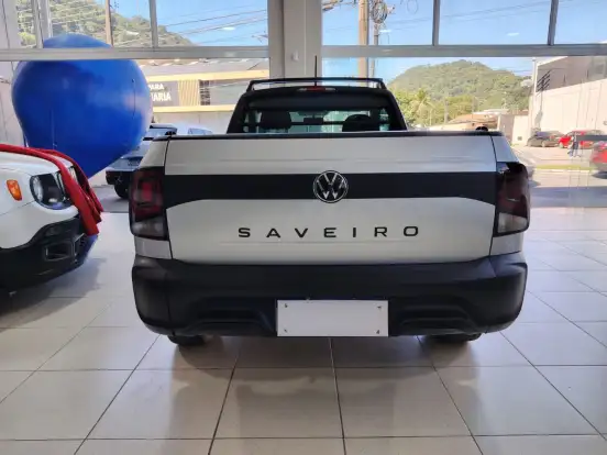 VOLKSWAGEN-SAVEIRO-2024