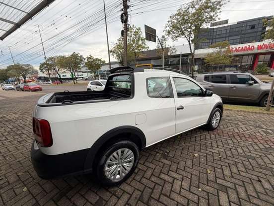 VOLKSWAGEN-SAVEIRO-2023