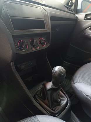 VOLKSWAGEN-SAVEIRO-2023