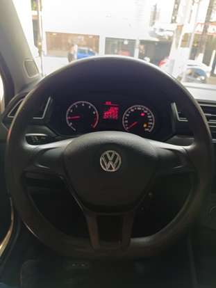 VOLKSWAGEN-SAVEIRO-2023