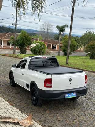 VOLKSWAGEN-SAVEIRO-2021