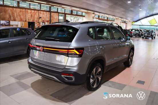VOLKSWAGEN-TAOS-2025