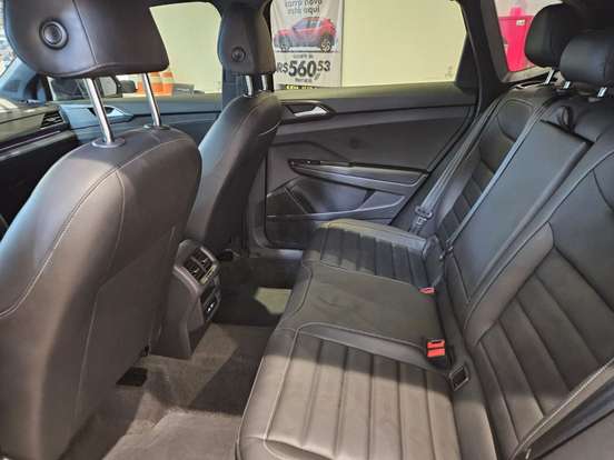 VOLKSWAGEN-TAOS-2024
