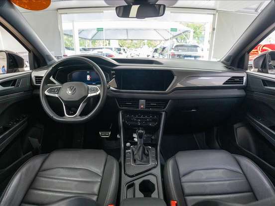 VOLKSWAGEN-TAOS-1.4 250 TSI TOTAL FLEX HIGHLINE AUTOMÁTICO VOLKSWAGEN-TAOS-2025