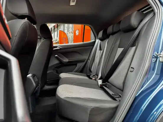 VOLKSWAGEN-T-CROSS-2025
