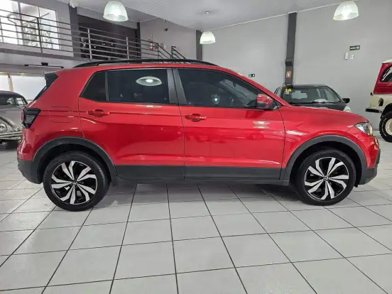 VOLKSWAGEN-T-CROSS-2022