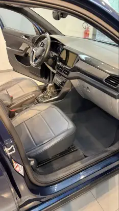 VOLKSWAGEN-T-CROSS-2022