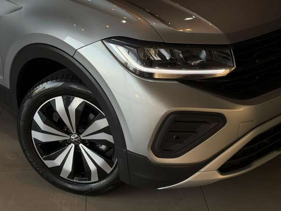 VOLKSWAGEN-T-CROSS-2025