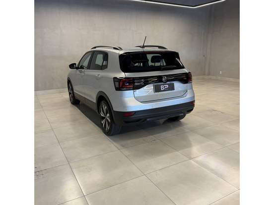 VOLKSWAGEN-T-CROSS-2022