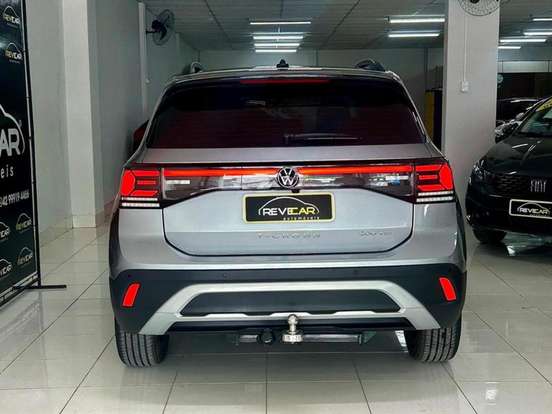 VOLKSWAGEN-T-CROSS-2024