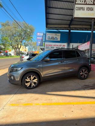 VOLKSWAGEN T-CROSS 1.0 200 TSI TOTAL FLEX COMFORTLINE AUTOMÁTICO