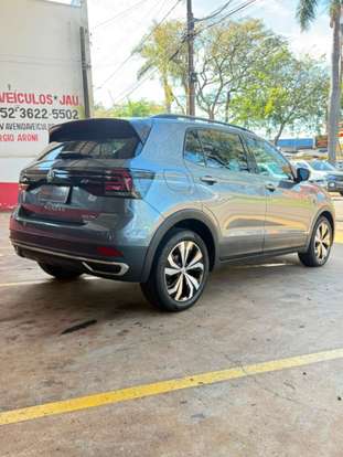 VOLKSWAGEN-T-CROSS-2019