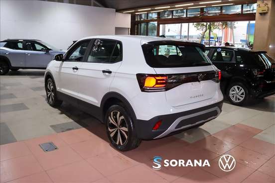VOLKSWAGEN-T-CROSS-2026