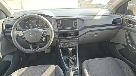 VOLKSWAGEN-T-CROSS-2023