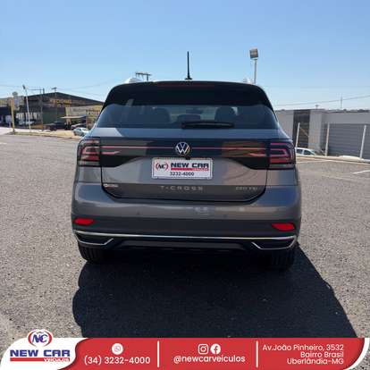 VOLKSWAGEN-T-CROSS-1.4 250 TSI TOTAL FLEX HIGHLINE AUTOMÁTICO VOLKSWAGEN-T-CROSS-2023