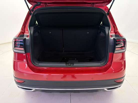 VOLKSWAGEN-T-CROSS-2022
