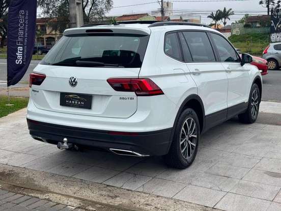 VOLKSWAGEN-TIGUAN-2018