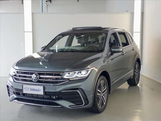VOLKSWAGEN-TIGUAN-2024