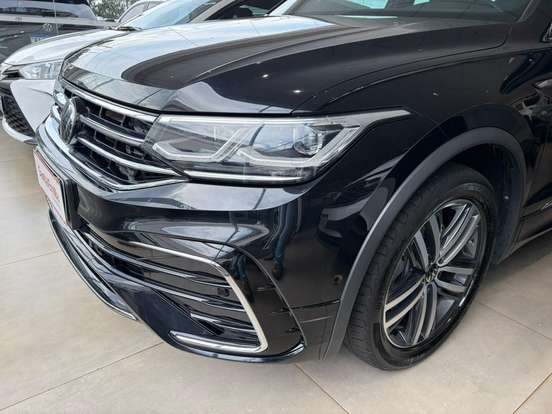 VOLKSWAGEN-TIGUAN-2.0 300 TSI GASOLINA ALLSPACE R-LINE AUTOMÁTICO VOLKSWAGEN-TIGUAN-2023