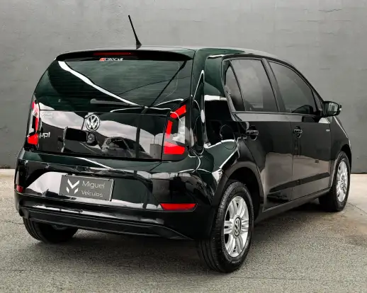 VOLKSWAGEN-UP-2018