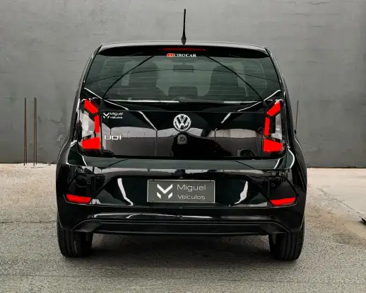 VOLKSWAGEN-UP-2018