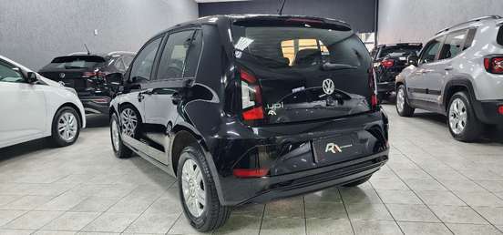VOLKSWAGEN-UP-2018
