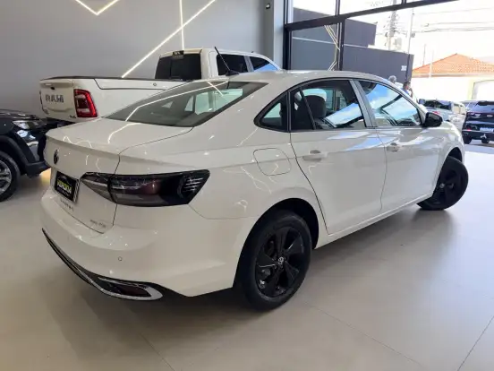 VOLKSWAGEN-VIRTUS-2023