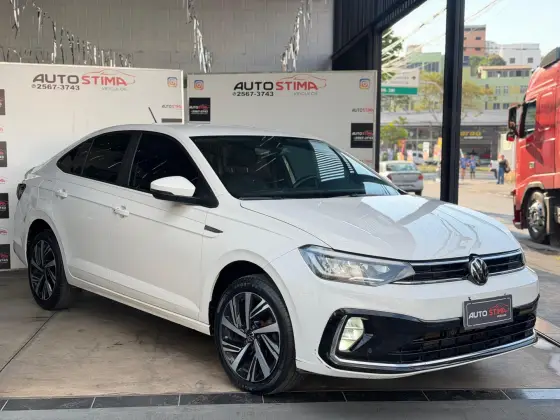 VOLKSWAGEN VIRTUS 1.0 200 TSI HIGHLINE AUTOMÁTICO