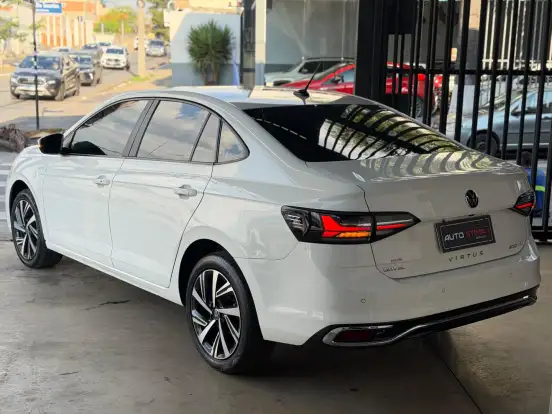 VOLKSWAGEN-VIRTUS-2024
