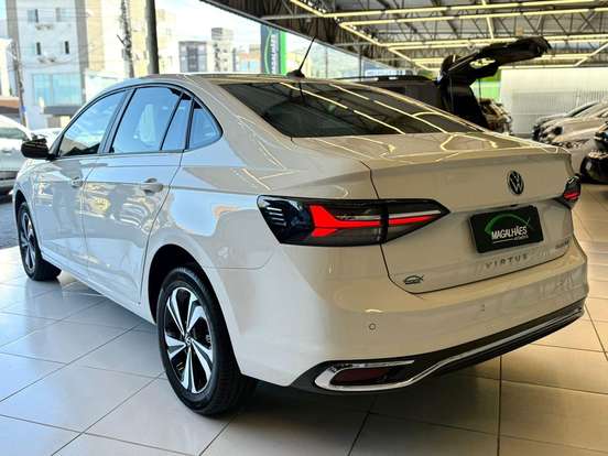 VOLKSWAGEN-VIRTUS-2024