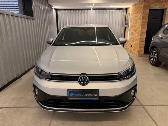 VOLKSWAGEN VIRTUS 1.0 200 TSI HIGHLINE AUTOMÁTICO
