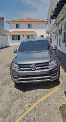 VOLKSWAGEN-AMAROK-2021