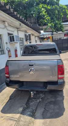 VOLKSWAGEN-AMAROK-2021