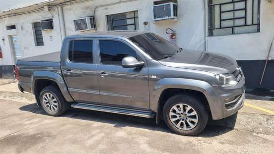 VOLKSWAGEN-AMAROK-2021