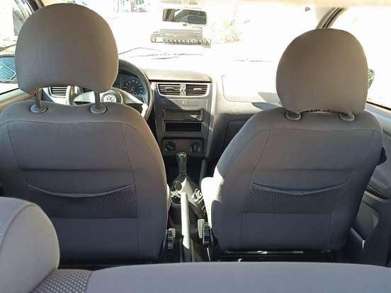 VOLKSWAGEN-FOX-1.0 MI PLUS 8V FLEX 2P MANUAL VOLKSWAGEN-FOX-2010