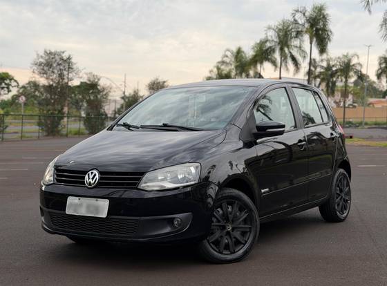 VOLKSWAGEN FOX 1.6 MI 8V FLEX 4P MANUAL