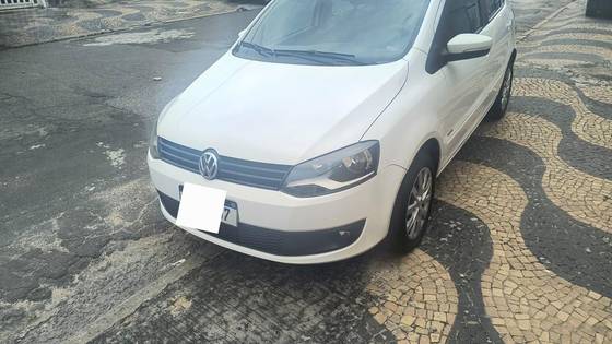 VOLKSWAGEN FOX 1.6 MI 8V FLEX 4P MANUAL