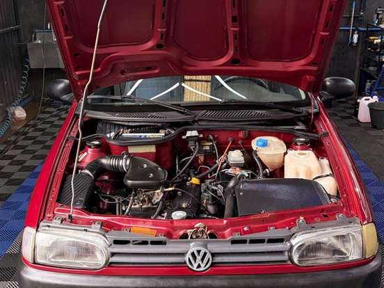 VOLKSWAGEN-GOL-1.0 FURGÃO 8V GASOLINA 2P MANUAL VOLKSWAGEN-GOL-1995