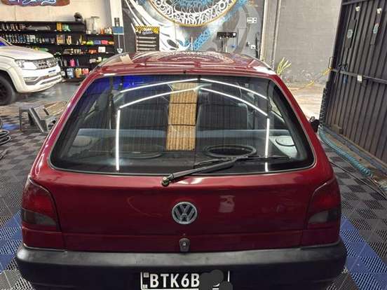 VOLKSWAGEN-GOL-1.0 FURGÃO 8V GASOLINA 2P MANUAL VOLKSWAGEN-GOL-1995
