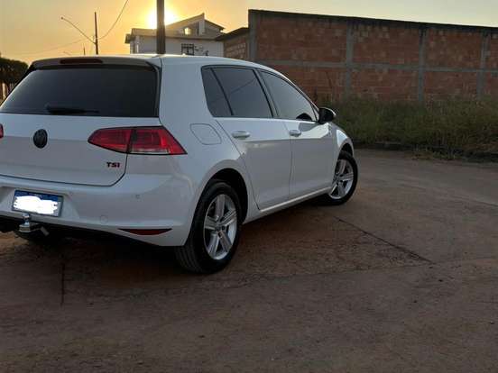 VOLKSWAGEN-GOLF-1.4 TSI COMFORTLINE 16V GASOLINA 4P MANUAL VOLKSWAGEN-GOLF-2014