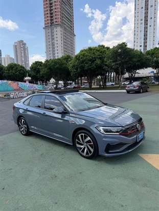 VOLKSWAGEN-JETTA-2021