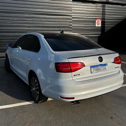 VOLKSWAGEN-JETTA-2017
