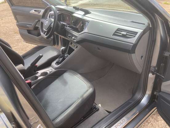 VOLKSWAGEN-POLO-1.0 200 TSI HIGHLINE AUTOMÁTICO VOLKSWAGEN-POLO-2018