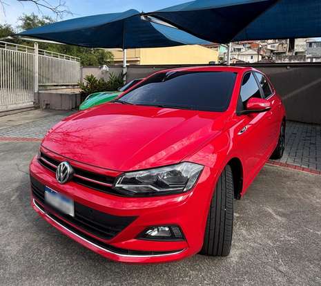 VOLKSWAGEN-POLO-2018