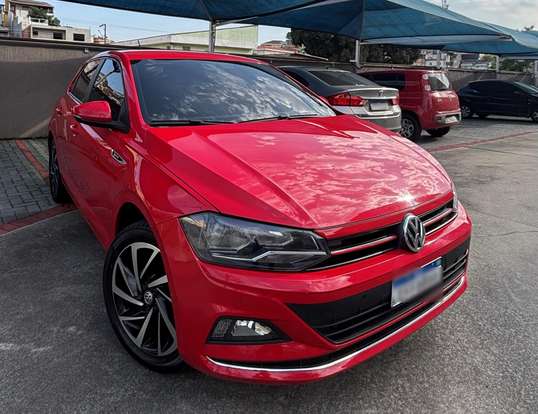 VOLKSWAGEN-POLO-2018
