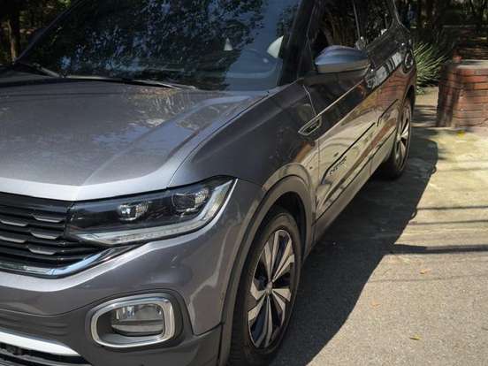 VOLKSWAGEN-T-CROSS-1.4 250 TSI TOTAL FLEX HIGHLINE AUTOMÁTICO VOLKSWAGEN-T-CROSS-2021