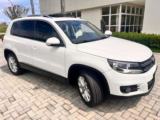 VOLKSWAGEN-TIGUAN-2.0 TSI 16V TURBO GASOLINA 4P TIPTRONIC VOLKSWAGEN-TIGUAN-2013