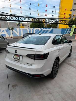 VOLKSWAGEN-VIRTUS-2025