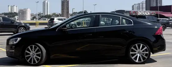 VOLVO-S60-2015